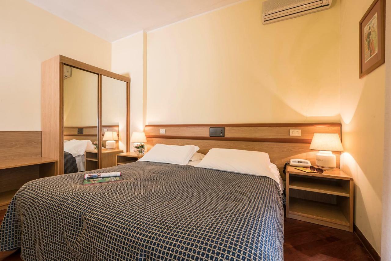 Hotel Vega بيرودجا المظهر الخارجي الصورة